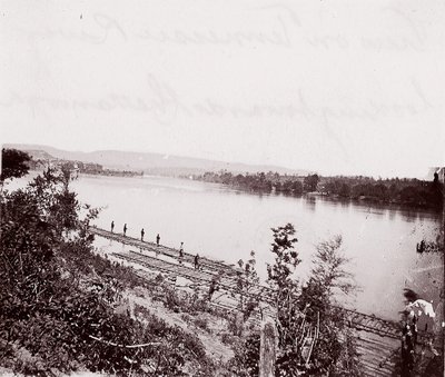 Pohled na řeku Tennessee při pohledu na Chattanooga, ca. 1864. od George N. Barnard