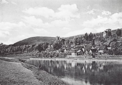 Neckarsteinach, Hesensko, Německo (čb fotografie) od German Photographer