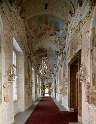 Závěsný od German School