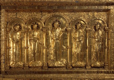 Před oltářem Cathedrale of Bale Kolem lavice Krista, tři archandělé (Michael, Gabriel a Raphael) a svatý Benedikt z Nursie a u jeho nohou císař Jindřich II řekl světec (973-1024) a sv. Impress Cunegonde (975-103 od German School