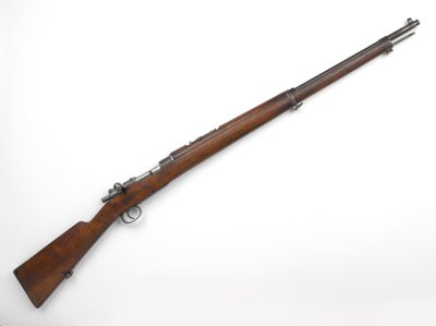 Mauser M1896 7,92 mm závorová puška 1896 používaná generálem Louisem Bothou od German School