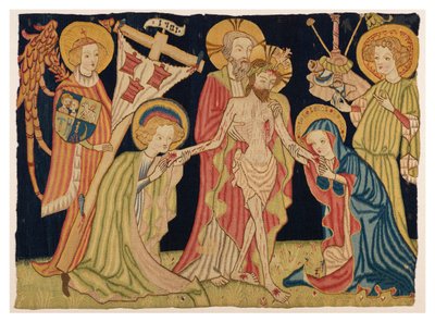 Osa alttarin edessä olevasta kuvakudoksesta, joka kuvaa Pyhää Kolminaisuutta, Neitsyt, Pyhää Johannesta ja kahta enkeliä, Nürnbergistä, n. 1420 (villaa ja pellavaa) od German School