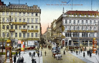 Pohlednice zobrazující Unter den Linden a Friedrichstrasse v Berlíně, kolem roku 1910 (barevné foto) od German School