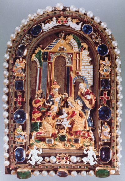 Klanění králů, reliéfní deska orámovaná miniaturními postavami čtyř evangelistů a putti střídající se se safíry, z Mnichova (smalt, zlacení, polodrahokamy, perly) od German School