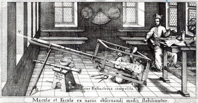 Různé metody pozorování slunečních skvrn, ilustrace z „Rosa Orsina“ od Christopha Scheinera, publikováno 1630 (rytina) (č/b foto) (detail 294057) od German School