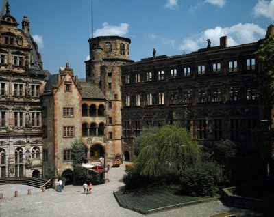 Pohled na hrad Heidelberg, postavený v 16. století. Německo od German School
