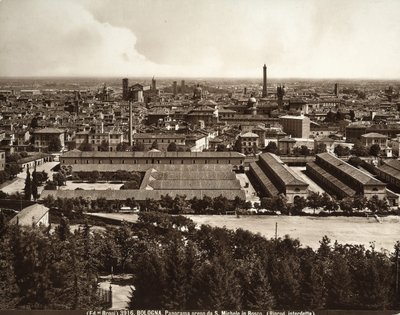 Panorama města Bologna: pohled ze San Michele in Bosco. od Giacomo Brogi