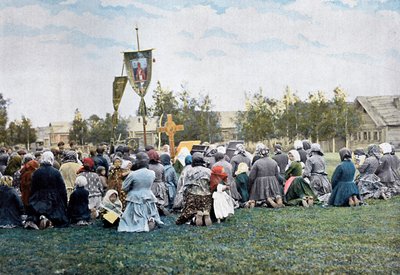 Náboženský průvod ve vesnici, Rusko, c1890 od Gillot