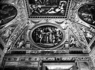 Papež Klement VII (1478-1534) se oženil s Kateřinou de Medici (1519-1589) s Henrim II z Francie (1519-59), ze Sala di Clemente VII. od Giorgio Vasari