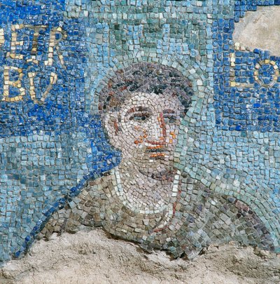 Apoštol, detail mozaiky dvanácti kmenů Izraele a dvanácti apoštolů, u Lombardské školy, sídlící v kapli San Aquilino, v bazilice San Lorenzo Maggiore v Miláně od Phillipe de Marlier