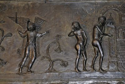 Ottonské umění: Adam a Eva vyhnaní z ráje. Kolem roku 1015. Socha na jedněch z bronzových dveří Cathedrale Saint Mary v Hildesheimu (Německo). od Phillipe de Marlier