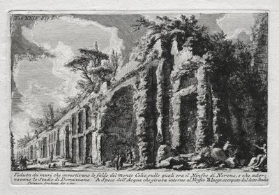 Pohled na stěny, které pokrývaly svahy hory Celio. od Giovanni Battista Piranesi
