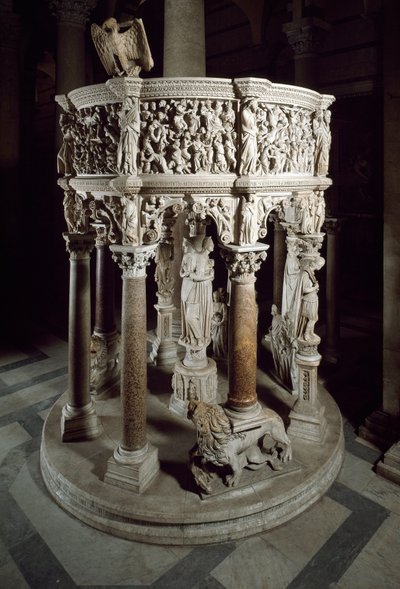 Židle. Mramorová socha od Giovanniho Pisana (1248-1314). 1302-1311 Cathedrale of Pisa (Katedrála Santa Maria Assunta di Pisa), Itálie od Giovanni Pisano