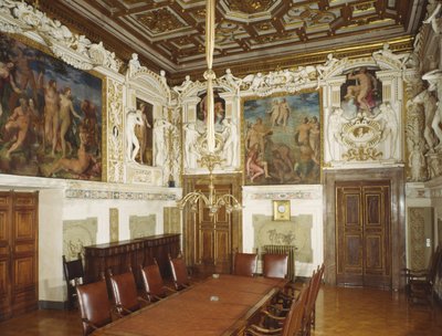 Hall of the Four Seasons od Giulio Mazzoni