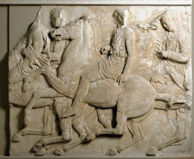 Řecké umění: „“cválající jezdci“““ parthenonový vlys. Mramorové reliéfní punčochy. 447-432 před naším letopočtem. Athény, Muzeum Akropole od Greek