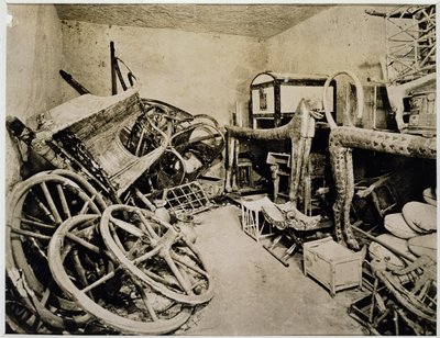 Pohled na předsíň hrobky Tutanchamona při pohledu na jih, Údolí králů, listopad 1922 (želatinový stříbrný tisk) od Harry Burton