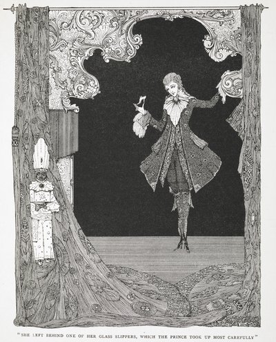 „Nechala po sobě jedny skleněné pantofle, které princ vzal nejopatrněji.“ Ilustrace k příběhu Popelka nebo Skleněný střevíček. od Harry Clarke
