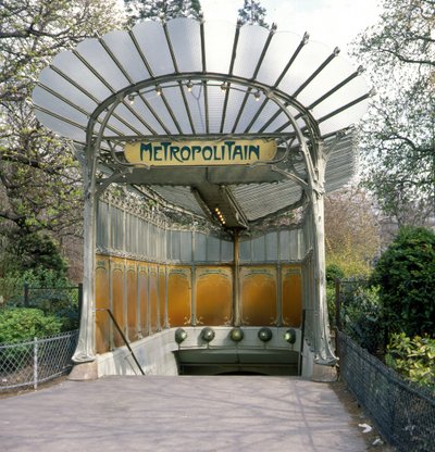 Porte Dauphine, stanice metra, architektura Guimard. od Hector Guimard