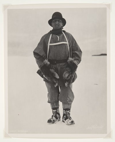 poručík Bowers během expedice Terra Nova (1910-13) na jižní pól (bromidový tisk) od Herbert Ponting