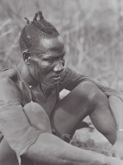 Afrika: Východní Džur (čb foto) od Hugo Adolf Bernatzik