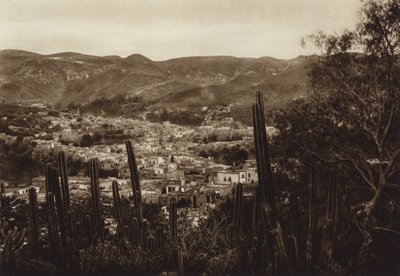 Mexiko: Guanajuato, Celkový pohled na vesnici (čb fotografie) od Hugo Brehme