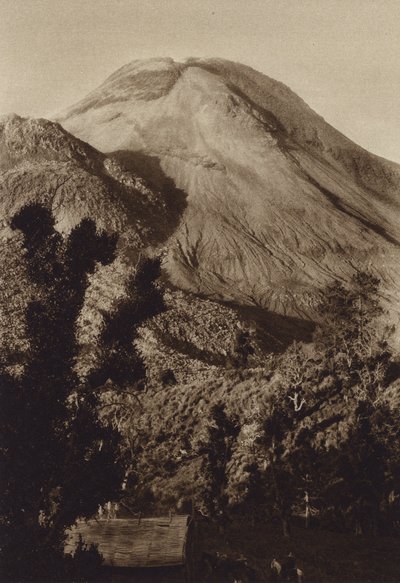 Mexiko: sopka Colima před posledními erupcemi (čb fotografie) od Hugo Brehme