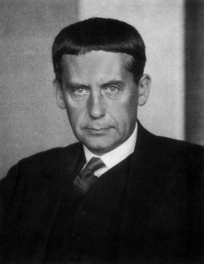 Walter Gropius od Hugo Erfurth