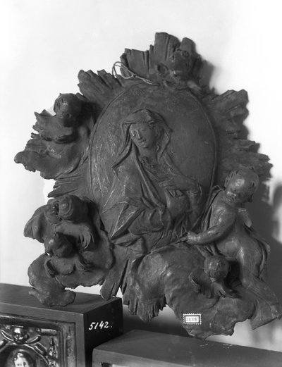 Medailon zobrazující Madonu s anděly, kolem roku 1746 (bronz) od Ignaz  Gunther