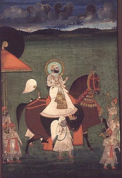 AS10 Album 43 č.4514 Kat.č. 514 iii Rana Sarup Singh (1842-61) z Mewar jede na kaštanovém hřebci, jeho pěšáci nesou slunečníky a královské vybavení, Udaipur, kolem 1855 od Indian School