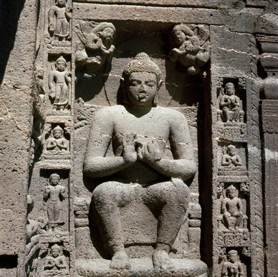 Buddha, vyřezávaná socha v jeskyni 19 od Indian School