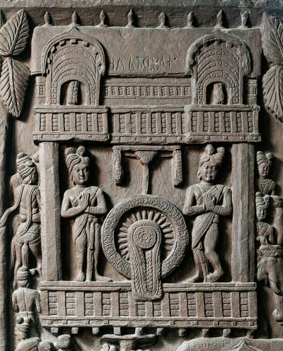 Indické umění, hinduismus: nízký reliéf představující poslední návštěvu krále Prasendžita II u Gautama Buddhy (Buddha). 2. století před naším letopočtem. Kalkata, indické muzeum od Indian School