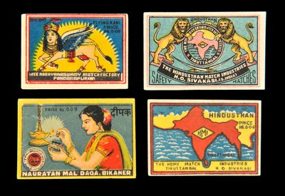 Štítky od zápalek od Indian School