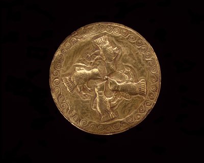 Pectoral, Molucké národy od Indonesian School
