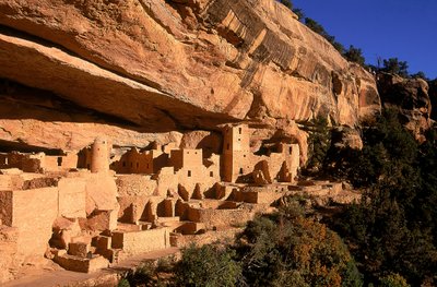 Mesa Verde je národní park Spojených států amerických, který se nachází v jihozápadním cípu Colorada. od Ira Block