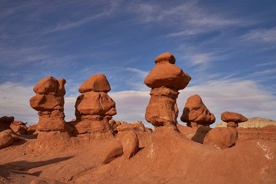 Skalní útvary ve státním parku Goblin Valley v Utahu, 2020 (foto) od Ira Block