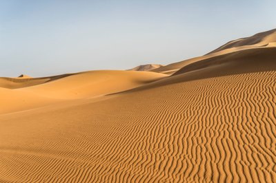 Písečné duny v Erg Chebbi na jihovýchodě Maroka, 2014 (foto) od Ira Block