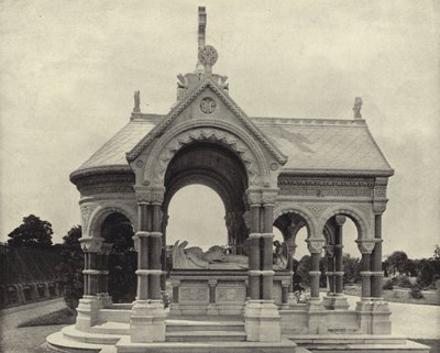 Památník kardinála McCabe, Glasnevin (černobílá fotografie) od Irish Photographer