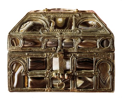 Mozarabské umění: achátová schránka ze dřeva, achátu a stříbra. 11. století Ze skutečného kolegiata San Isidoro. Leon. Archeologické muzeum Madrid Španělsko od Islamic School
