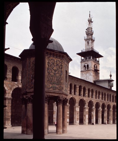 Umajjovská mešita, také známá jako Velká mešita Damašku (fotografie) od Islamic School