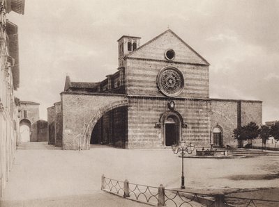 Assisi: Kostel a klášter S Chiara, Filippo da Campello (černobílá fotografie) od Italian Photographer