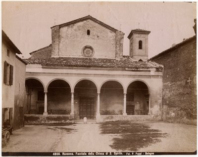 Kostel svatého Ducha, Ravenna, Emilia-Romagna, Itálie, fotografie Pietro Poppi, Bologna, ca 1900 od Italian Photographer
