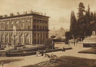 Firenze / Florencie: Palazzo Pitti, zadní (č/b foto) od Italian Photographer