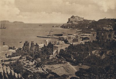 Neapol: Baia, Panorama Col Castello (č/b foto) od Italian Photographer