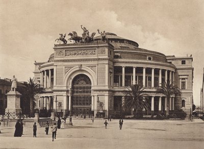 Sicílie / Sicilia: Politeama Garibaldi, Arch Damiani (čb fotografie) od Italian Photographer
