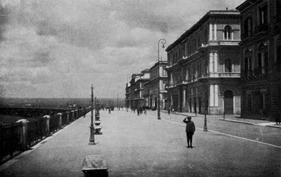 Taranto, Corso ai due mari (černobílá fotografie) od Italian Photographer