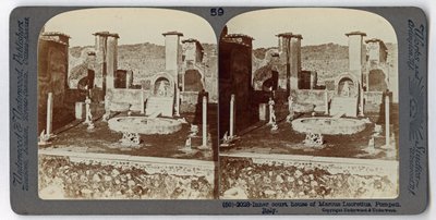Dům Marka Lucretia, Pompeje, z knihy The Underwood Travel Library, 1895 (sépiová fotografie) od Italian Photographer
