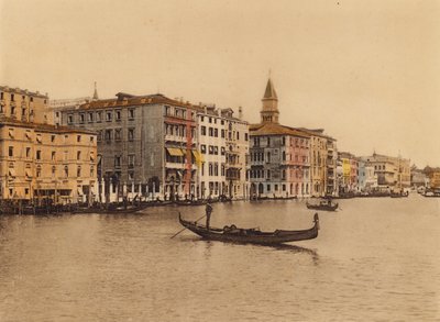 Venezia / Benátky: Canal Grande, Alberghi (barevné foto) od Italian Photographer