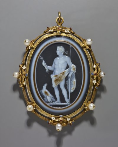 Cameo zobrazující římského císaře jako Jupiter, Cameo: Roman, 41--54 n. l., Rám: Ital, konec 16. století (obrazec: sardonyx; rám: zlato, smalt a perly) od Italian School