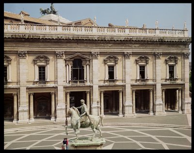 Pohled na Palazzo Nuovo a jezdeckou sochu Marca Aurelia (121-180 nl) od Italian School