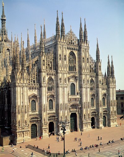 Pohled na fasádu, začátek stavby 1386 od Italian School